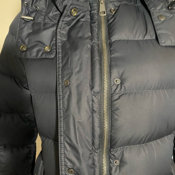 Authentic Burberry Down Coat Size M - Picture 8 of 15